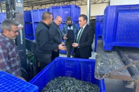 Kaymakam Memiş OSB’de fabrikaları ziyaret etti
