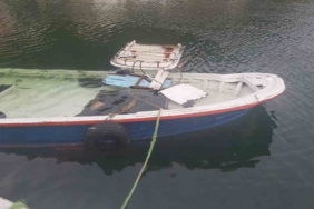 Kırklareli’nde ağlara takılan fazla balık tekneyi batırdı