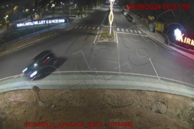 Kırklareli’nde yaşanan trafik kazaları KGYS kameralarına yansıdı