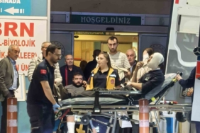 Kopan halat yüzüne çarptı