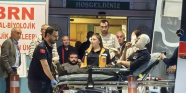 Kopan halat yüzüne çarptı