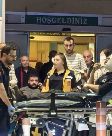 Kopan halat yüzüne çarptı