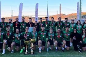Körfez Gençlerbirliği Ragbi takımları iki kupayla döndü