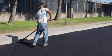 Körfez’de 1 günde 500 ton asfalt serildi