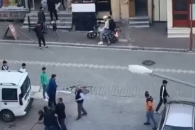 Kuzenler arasında döner bıçaklı kavga çıktı;  o anlar kamerada