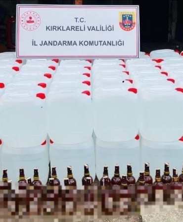 Lüleburgaz’da 3 bin 360 litre etil alkol ele geçirildi, 2 kişi yakalandı