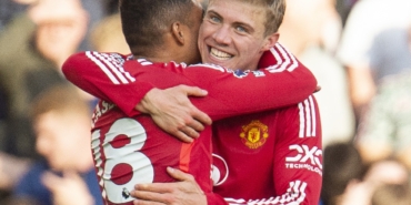 Manchester United, geriye düştüğü maçta 3 puan almayı bildi