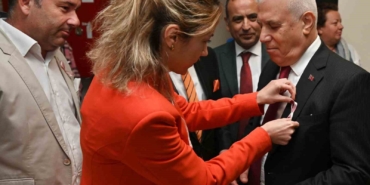 Meme kanserine ‘pembe kurdele’ ile dikkat çekildi