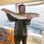 Midilli’de bulunan cesedin Ayvalıklı kayıp balıkçıya ait olup olmadığı araştırılıyor