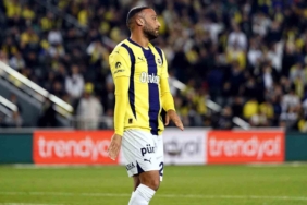 Mourinho, ligde 5 maç sonra Cenk Tosun’u sahaya sürdü