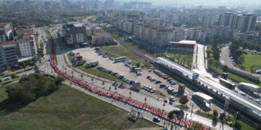 Öğrencilerden teröre lanet, "Yaşasın Cumhuriyet" yürüyüşü