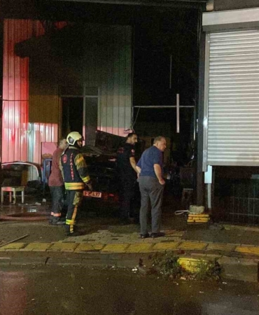 Oksijen kaynağından çıkan kıvılcım yangına sebep oldu