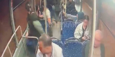 Otobüste yolcuların gözü önünde cinayet işledi