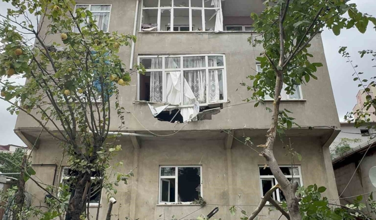 Patlama sonrası büyük tahribat: "Duvar parçalandı ve karşı binayı etkiledi"