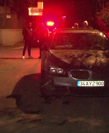 Pendik’te bir araca pompalı tüfekle saldırı düzenlendi