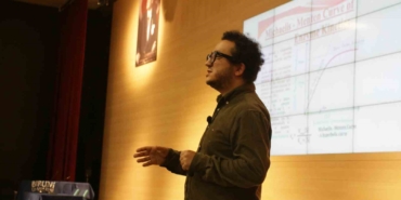 Prof. Dr. Oytun Erbaş’tan başarının sırları : “Oku, uyu, çalış”