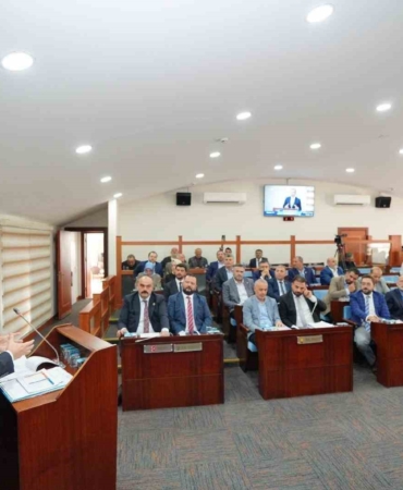 Recai Kutan’ın ismi Pendik’te bir caddeye verildi