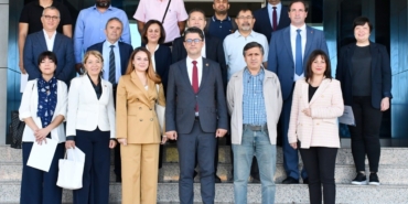 Rektör Erenoğlu’ndan ÇOMÜ’lü Akademisyenlere Teşekkür Belgesi