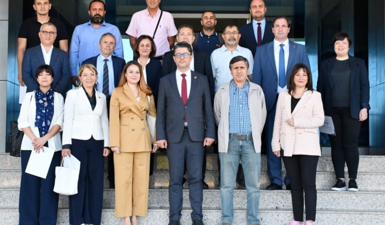 Rektör Erenoğlu’ndan ÇOMÜ’lü Akademisyenlere Teşekkür Belgesi