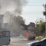 Sakarya’da seyir halindeki otomobil alevlere teslim oldu