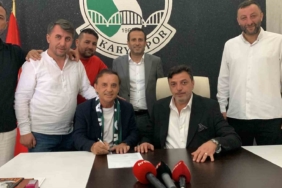 Sakaryaspor’da teknik direktör Suat Kaya ile yollar ayrıldı