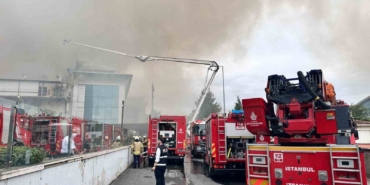 Sancaktepe’de soğuk hava deposunda çıkan yangın kontrol altına alındı