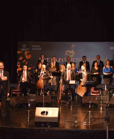 Şekip Ayhan Özışık eserleriyle anıldı