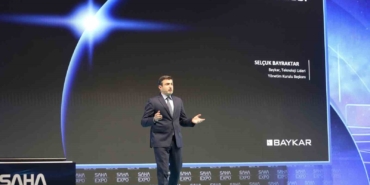 Selçuk Bayraktar: "2025’te 10 adetten fazla KIZILELMA’yı üretmeyi hedefliyoruz"