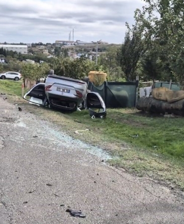 Silivri’de otomobilin takla attığı kaza kamerada
