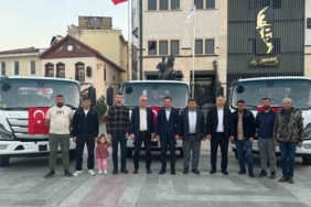 Sındırgı Belediyesi’ne 5 hizmet aracı