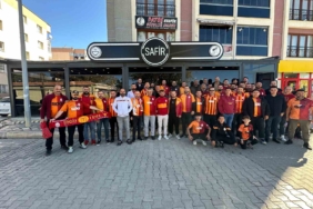 Söğüt’teki Galatasaray taraftar grubu Ultraslan kurmak için kolları sıvadı