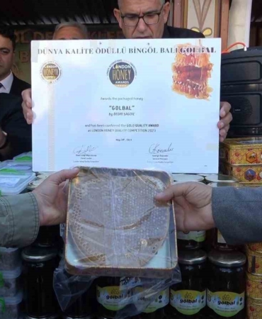 Sultanbeyli 1. Memleket Günleri’nde Bingöl rüzgarı esti