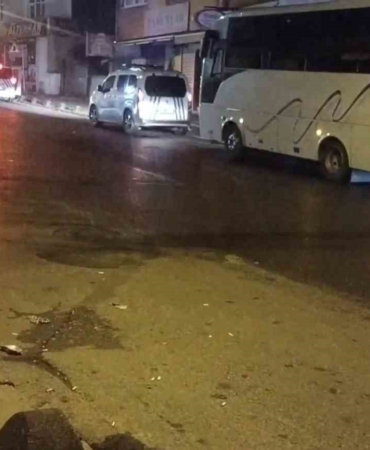 Sultanbeyli’de silahlı bıçaklı ’laf atma’ kavgası: 2 yaralı