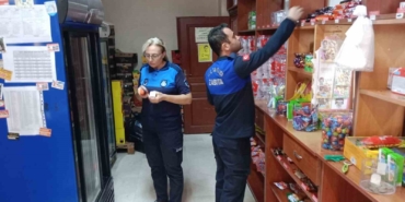 Sultangazi Belediyesi zabıta ekiplerinden okul kantinlerine sıkı denetim