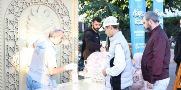 Sultangazi Belediyesi’nden her sabah vatandaşlara çorba ikramı