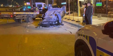 Takla atan otomobildeki 3 kişi yaralandı