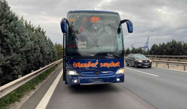 TEM’de ulaşımı aksatan kaza
