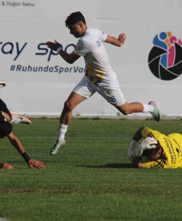 TFF 2. Lig: Belediye Derincespor: 1 - Somaspor: 0