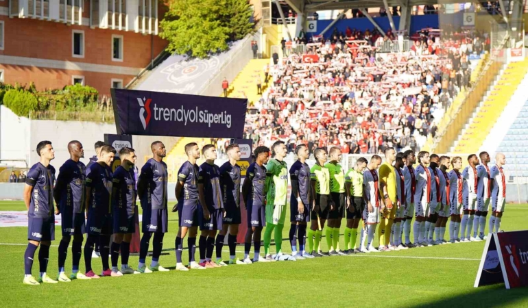 Trendyol Süper Lig: Kasımpaşa: 0 - Samsunspor: 0 (Maç devam ediyor)