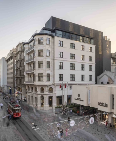 Türkiye İş Bankası Resim Heykel Müzesi’ne iki önemli ödül