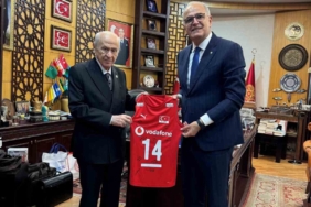 TVF Başkanı Üstündağ, MHP Genel Başkanı Devlet Bahçeli’yi ziyaret etti