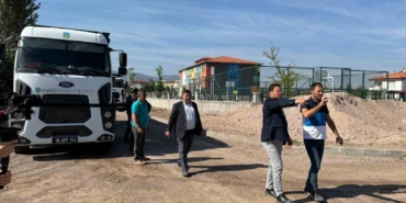 Vatandaş asfalt istedi Başkan Sak yaptı