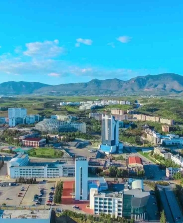 Yakın Doğu Üniversitesi, eğitim kalitesinde dünyada 6’ncı sırada yer aldı