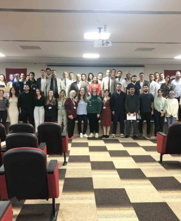 Yalova’da acil servis pratisyen hekimlere oryantasyon eğitimi verildi