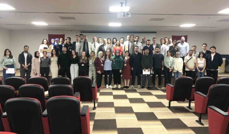 Yalova’da acil servis pratisyen hekimlere oryantasyon eğitimi verildi