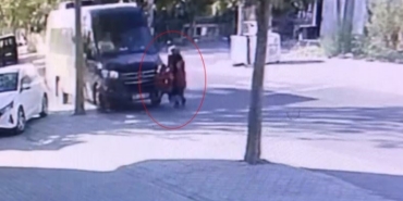 Yaya geçidinde anne ve çocuklarına çarpan sürücü tutuklandı