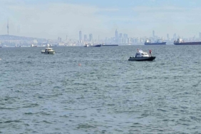 Zeytinburnu’nda denize giren çocuk kayboldu: Arama çalışmaları sürüyor