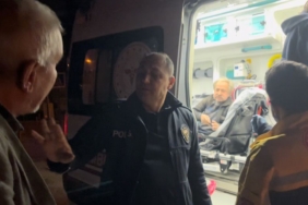 Açık bırakılan rögara düştü, yanındaki arkadaşı dakikalar sonra fark etti