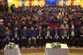 AK Parti Genel Başkan Yardımcısı Demiröz: "Ana muhalefette kimin lider olduğu belli değil"