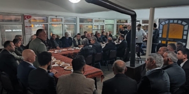 AK Parti heyeti dadaşlarla buluştu